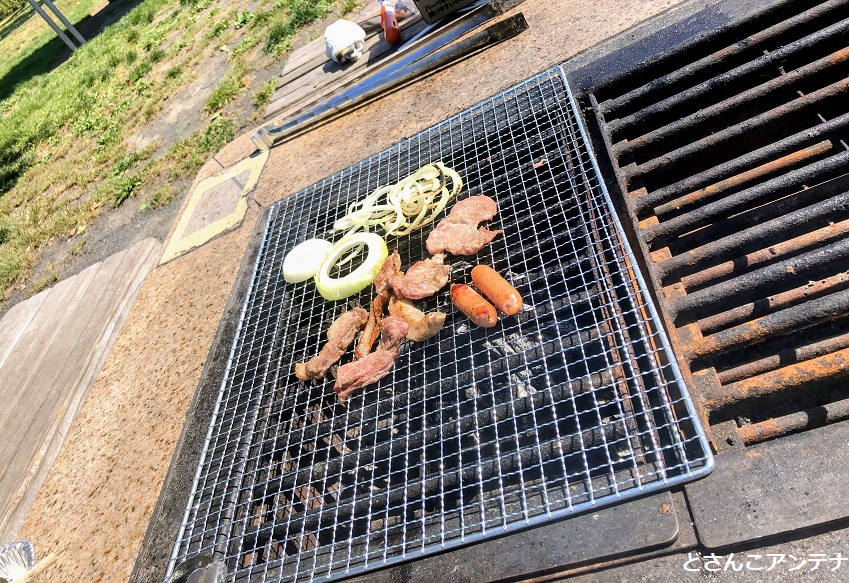 前田森林公園でバーベキューをした時の写真